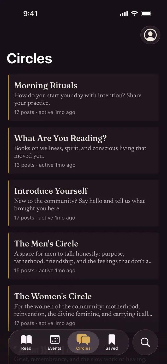 The circles tab in dark mode, showing reader conversations such as Morning Rituals and What Are You Reading.